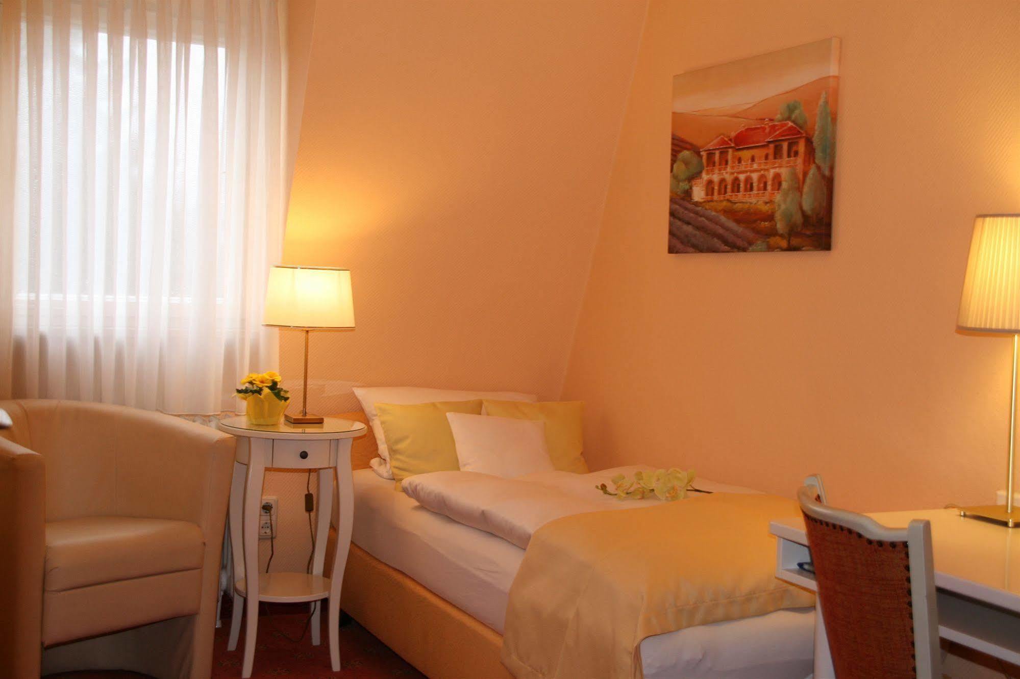 Modena Gasthuis 3*